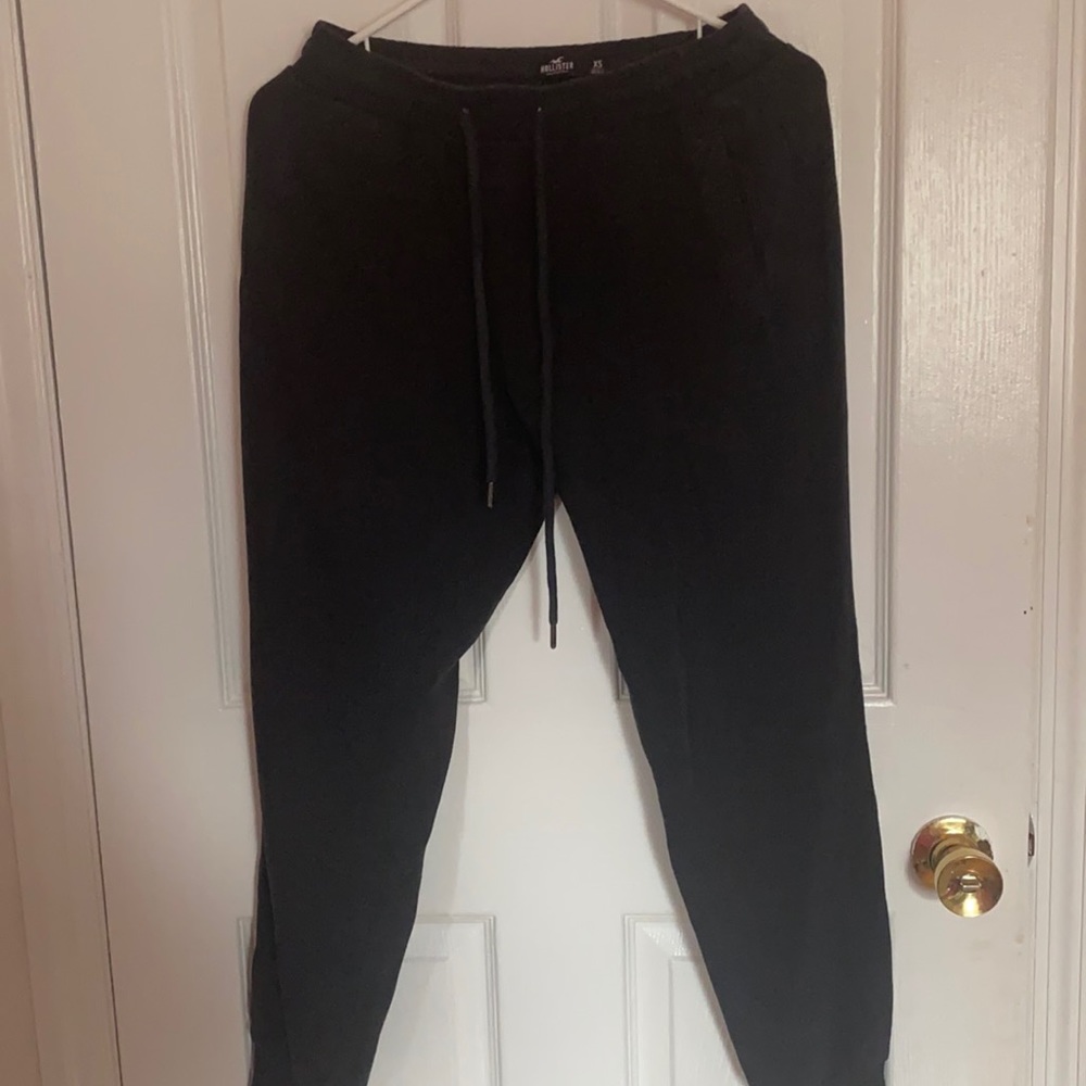 Black sweatpants!